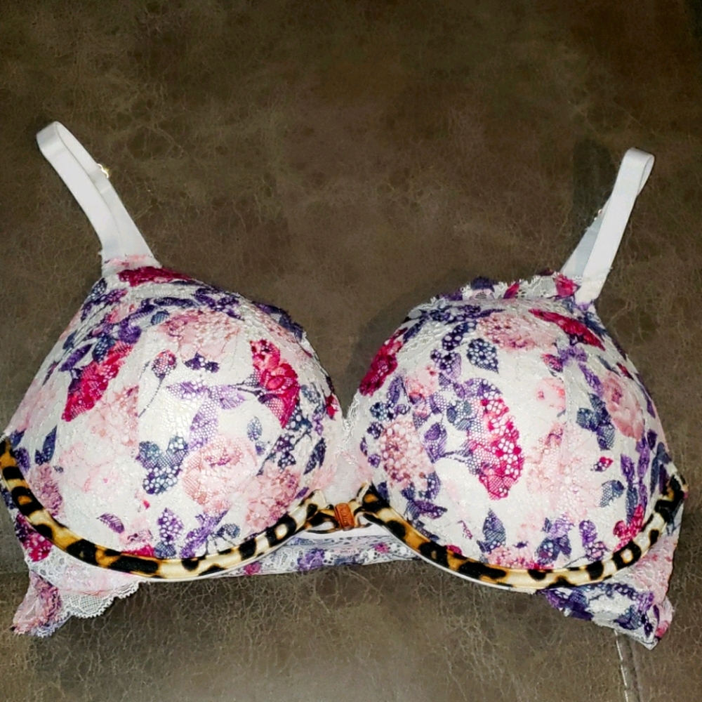 Pink by VS push-up bra